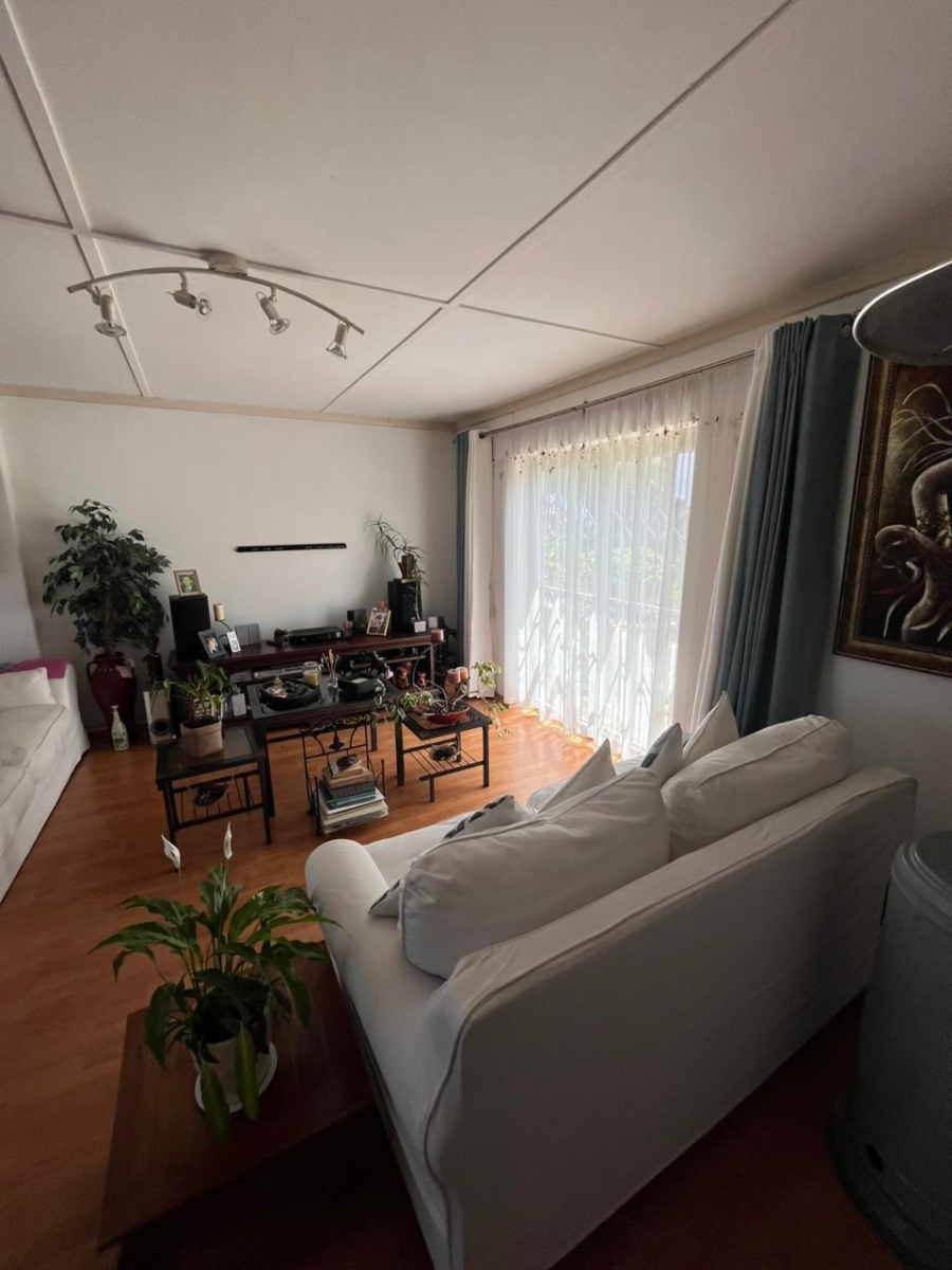 3 Bedroom Property for Sale in Cove Rock Eastern Cape